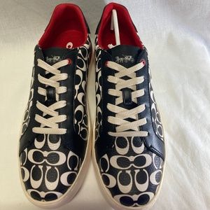 Men's Size 8 Coach Clip Low Top Sneakers Women’s Size  9.5